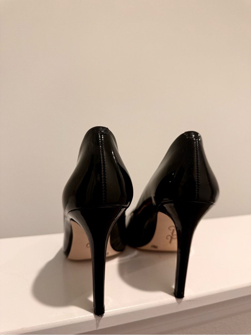Jessica Simpson Black Patent Pointed Toe Stiletto Pumps - Picture 5 of 6